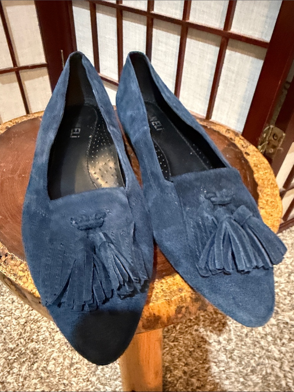 Vaneli Navy Suede Tassel Loafers 8 Preppy Workwear